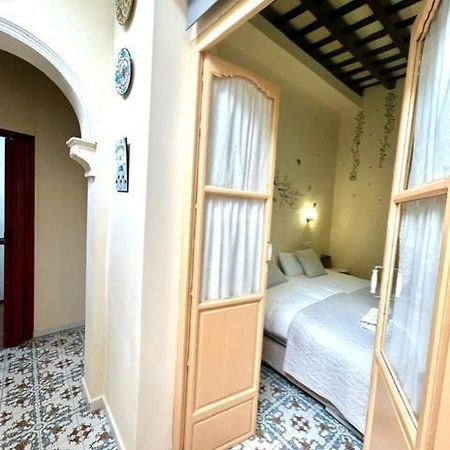 Gatu Casa Lola , " Preferente Mayores De 25 Anos Y Familias " El Puerto de Santa María Esterno foto